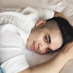 Meet your Posher, Trung duong